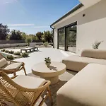 度假居 Awesome In Nova Vas (Brtonigla)