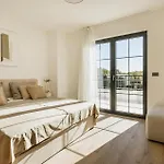 度假居 Awesome In