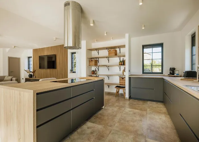 Awesome In Nova Vas (Brtonigla)